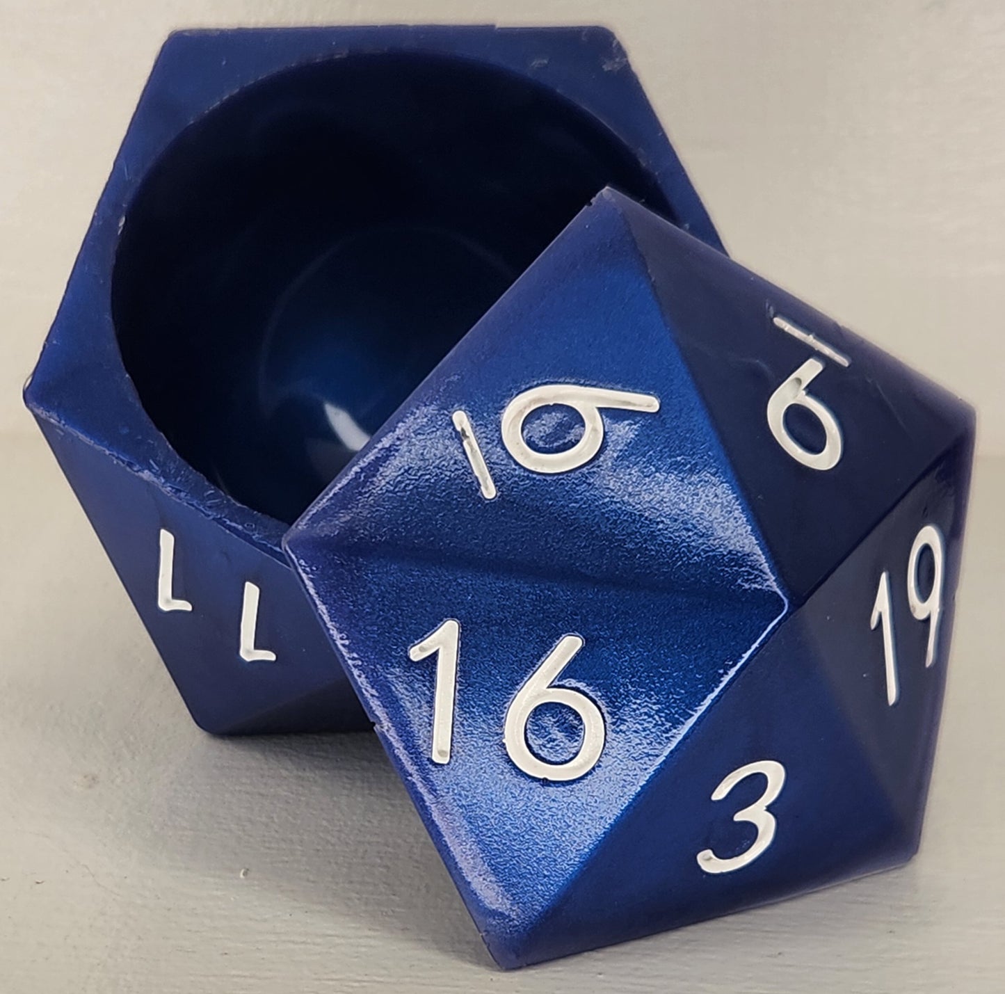 d20 Royal Blue Dice Box