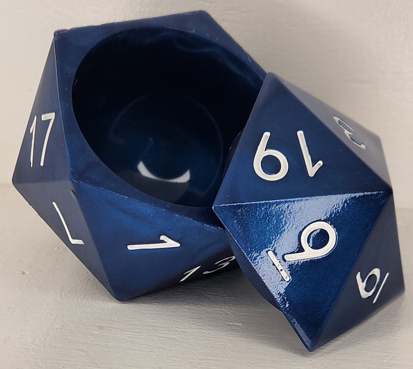 d20 Royal Blue Dice Box