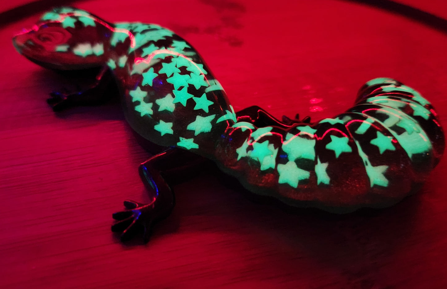 Glow Star Gecko Figurine